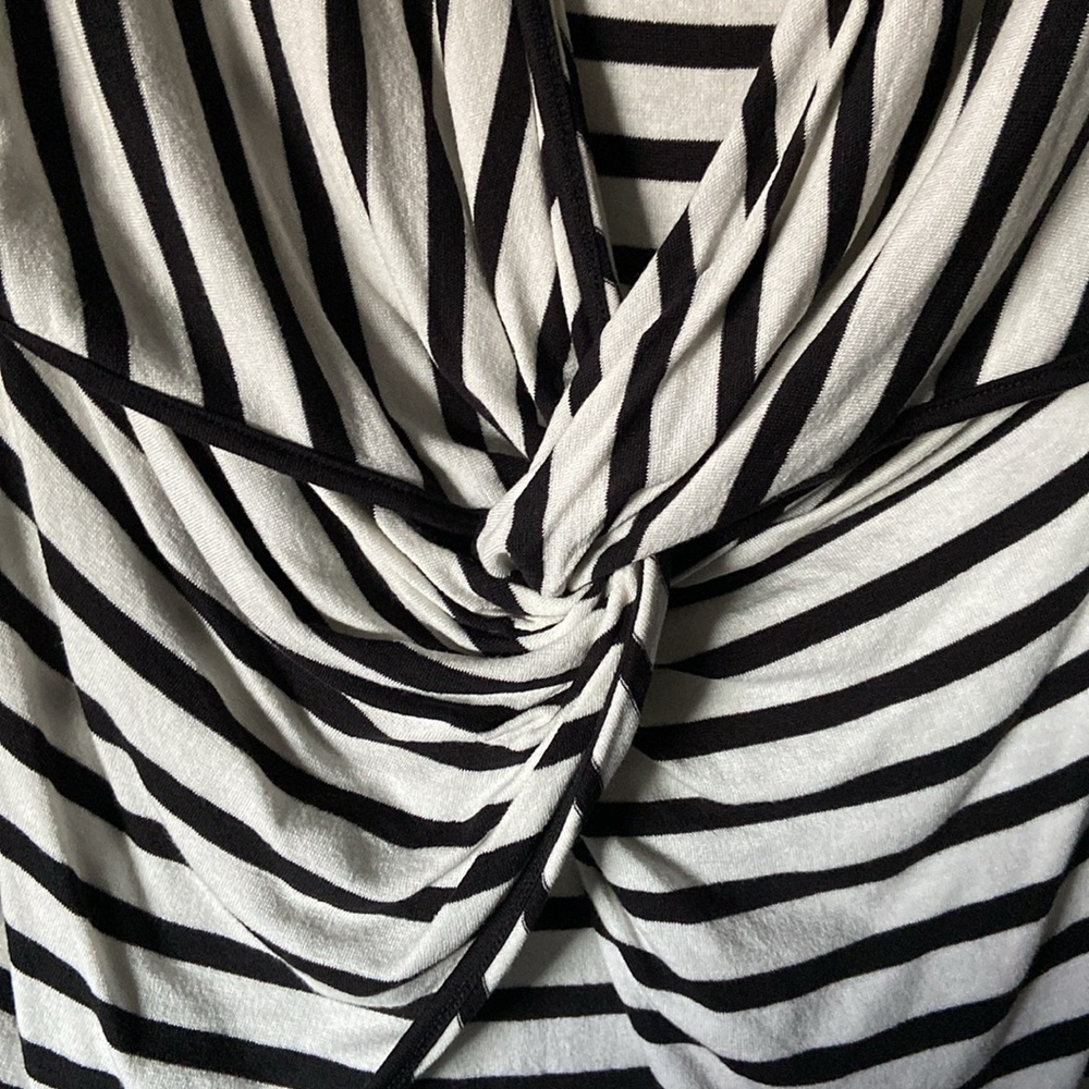 Michael Kors shirt - Picture 2 of 3